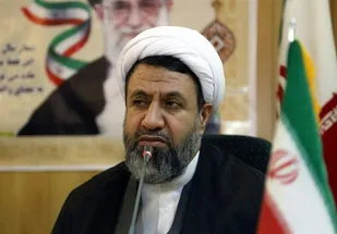 منبر امام حسین(ع) منبر سیاست است/مهم&zwnj;ترین عبرت عاشورا حفظ حریم ولایت است