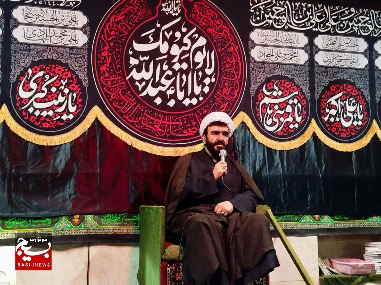 قیام عاشورا؛ نماد پیروزی گفتمان مقاومت بر سازش