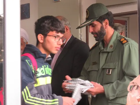 اعزام دانش آموزان شهرستان زرندیه به مناطق عملیاتی جنوب