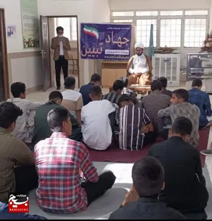 جهاد تبیین رسالت مهم دانش‌آموزان در مسیر انقلاب