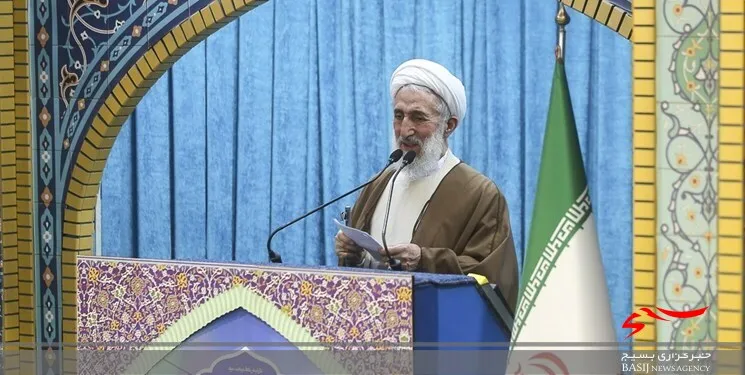 شهید بهشتی ظرفیت عظیم مدیریت جهانی داشت