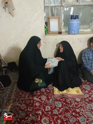 دیدار با خانواده شهید غلامزاده توسط پایگاههای مقاومت بسیج هاجروشهید فقیه سمل تنگستان