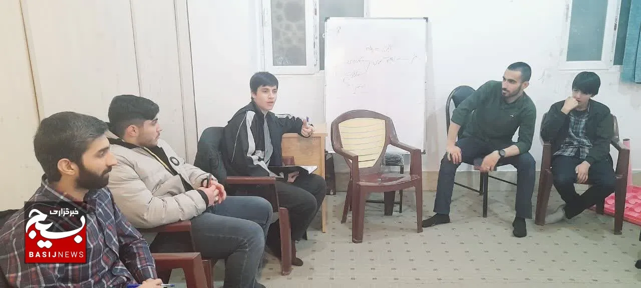 برگزاری نشست جهاد تبیین در پایگاه شهید کلهری قم