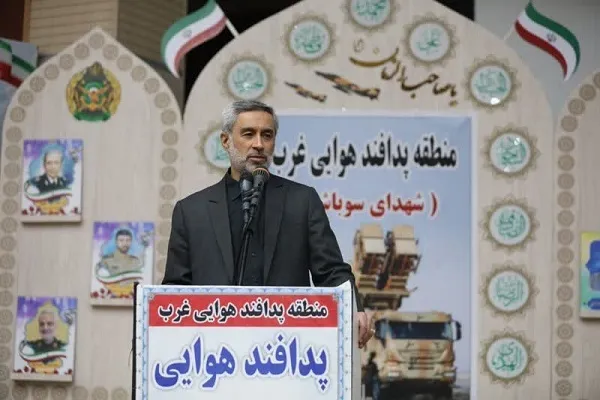 پدافند هوایی نماد ایستادگی در دفاع از آسمان کشور است