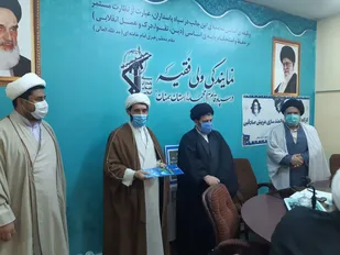 تقدیر مسئول نمایندگی ولی فقیه در سپاه استان از مسئول نمایندگی ولی فقیه سپاه دامغان+ تصاویر