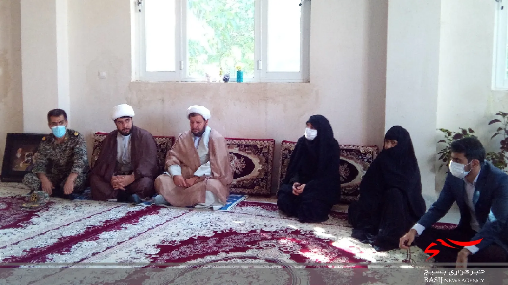 دیدار مسئولین شهرستان دالاهو با خانواده معظم شهدا