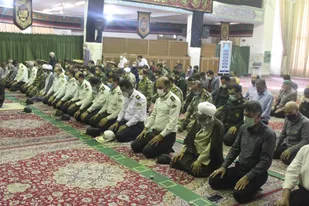 اقامه نماز وحدت نیروهای مسلح شهرستان آران و بیدگل