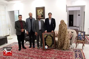 دیدار مدیرعامل باشگاه مس و رئیس بسیج ورزشکاران استان کرمان با خانواده شهیدان یزدانی&zwnj;راد