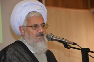 مردم با قرائت زیارت اربعین برای دفع ویروس کرونا دعا کنند