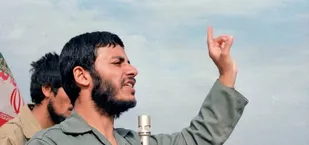 برادران، امروز مسأله ما، مسأله اسلام و حفظ و حراست ازحریم قرآن است/روشنفکران ما به این انقلاب بسیار لطمه زدند