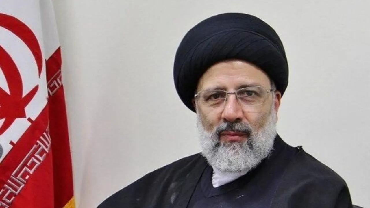 استفاده از ظرفیت فضای مجازی در رشد و تعالی کشور ضروری است
