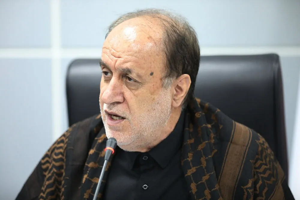 عزت کشور در تبعیت از ولایت رقم می‌خورد/ ابعاد شخصیت شهید شادمانی هنوز ناشناخته است