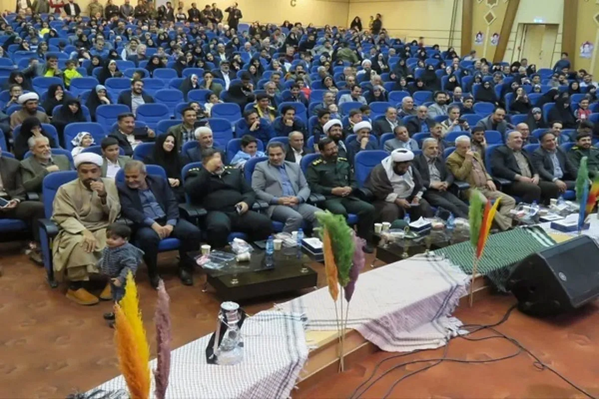 همایش تجلیل از خانواده های فرماندهان پایگاه ها و شورای حوزه های مقاومت بسیج طرقبه شاندیز برگزار شد