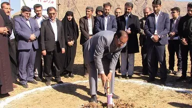 آیین کلنگ زنی مدرسه 12 کلاسه  در لردگان