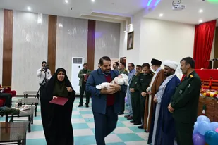 تجلیل از خانواده های پیشگام در ازدواج آسان و فرزند آوری در سپاه فتح