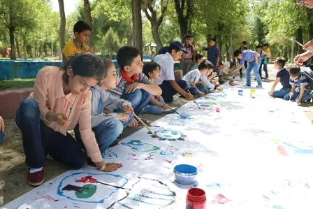 جشنواره نقاشی با موضوع حمایت از محیط زیست