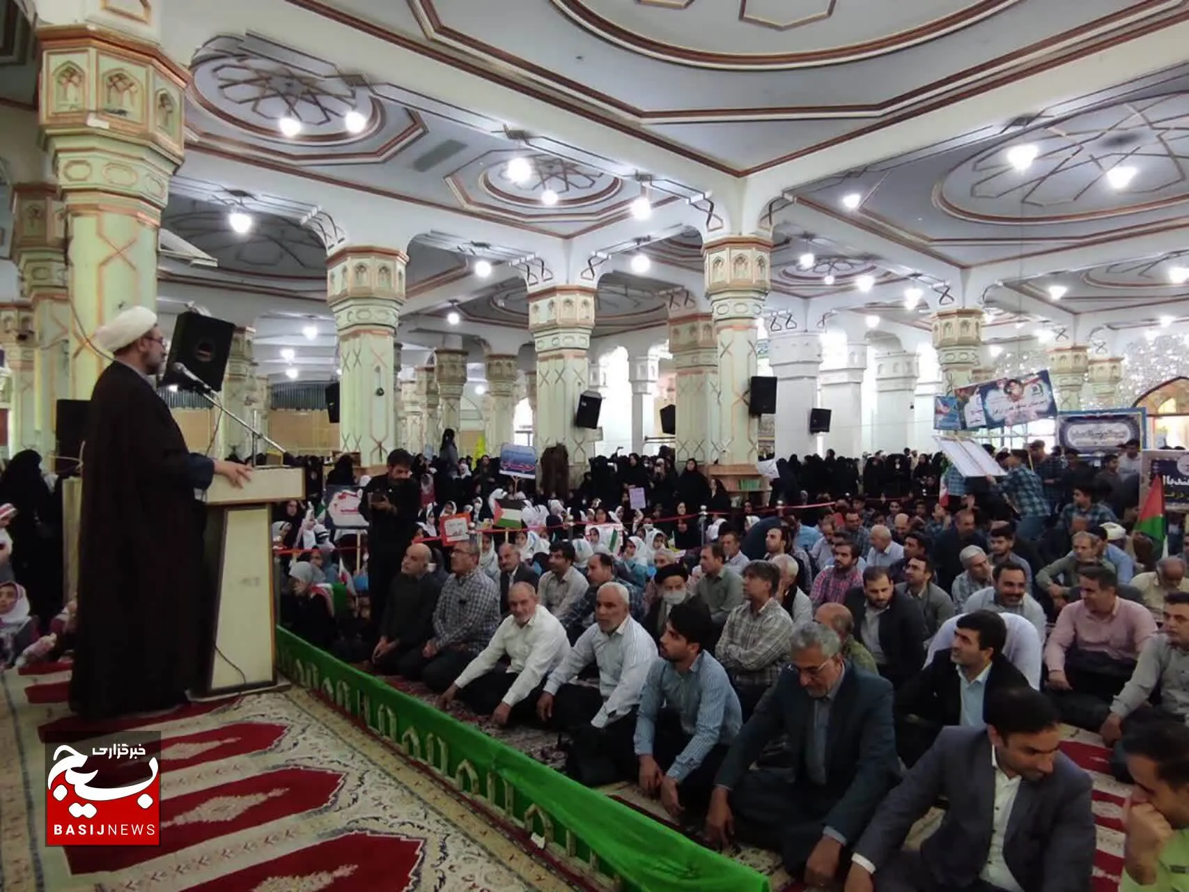 امام جمعه دزفول:کودکان فلسطینی رژیم جنایتکار صهیونیستی را بی آبرو کردند