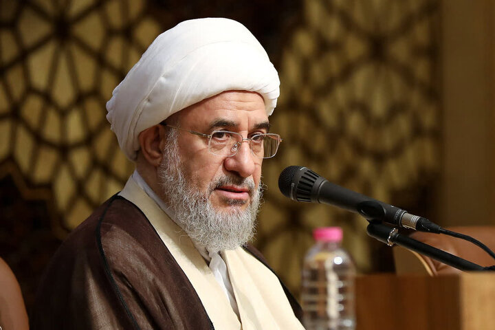 مسئولان با پرهیز از تفرقه، وحدت ملی را صیانت کنند