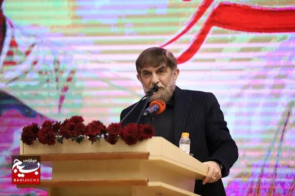 شهدا زمان‌شناس بودند