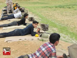 آموزش عملی آمادگی دفاعی دانش آموزان فارسان