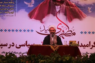 مراسم گرامیداشت هفته عقیدتی سیاسی در سپاه استان سمنان برگزار شد