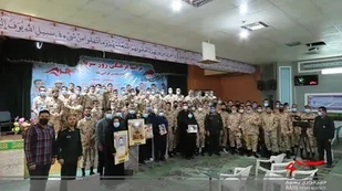 برگزاری مراسم فرهنگی روز سرباز و چهاردهمین جشنواره حضرت علی اکبر (ع) درسپاه ولی عصر(عج) خوزستان