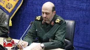نشست فرمانده سپاه استان البرز با جوانان برگزار شد+تصاویر