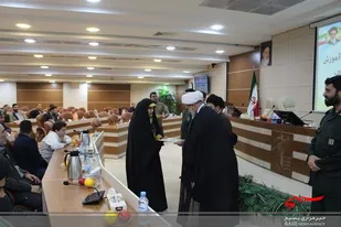 همایش تجلیل از مربیان و اساتید آموزش و خانواده شهدای مربی سپاه استان سمنان برگزار شد