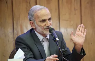 عدم شفافیت دولت در ارائه آمار صادرات نفتی/ مسائل سیاسی پشت پرده تناقض&zwnj;گویی مسؤولین