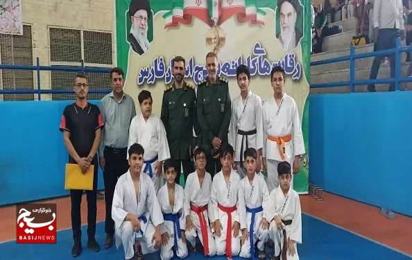 درخشش ورزشکاران کازرونی در رقابت‌های کاراته بسیج استان فارس