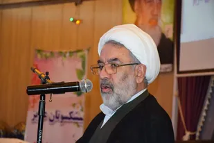 هویت اصلی پاسداران و بسیجیان در &laquo;اطاعت از خواسته قلبی رهبر&raquo; متبلور است/ سپاه؛ بازوی مقتدر امام امت در جنگ&zwnj;های ترکیبی