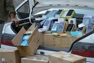 کشف ۸ میلیارد ریالی گوشی&zwnj;های تلفن همراه قاچاق در بندر لنگه