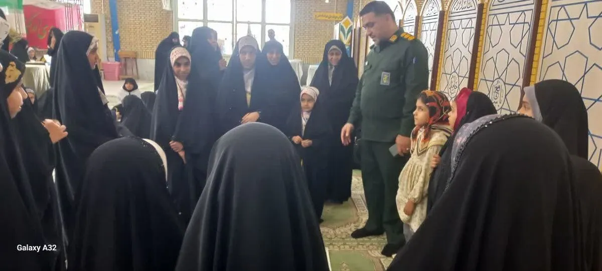 میقات صالحین خواهران بسیجی در شهرستان دیر برگزار شد