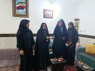 تجلیل از شکوهِ ایثار؛ بزرگداشت و تقدیر از خانواده گرانقدر شهید &laquo;طالب سامری&raquo;، آبادان