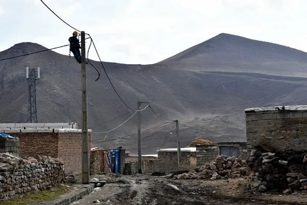 ۲۰ میلیارد تومان صرف توسعه برق روستاهای گناوه شد