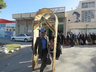 اعرام کاروان راهیان نور دریایی شهرستان بروجن به خلیج فارس
