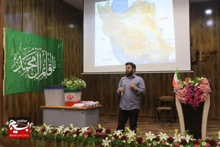 ایجاد شور و نشاط انتخاباتی در طرقبه شاندیز با حضور  رأی اولی شهرستان در همایش جشن تکلیف سیاسی+ عکس و فیلم