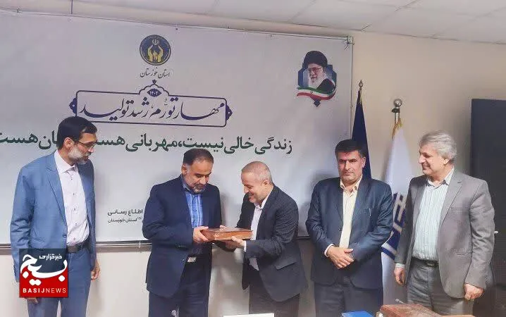 طرح مدارس همدل برای حمایت از دانش‌آموزان نیازمند خوزستانی