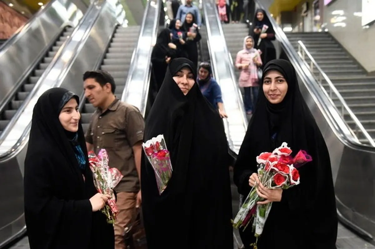 پایگاه عفاف و حجاب به متروی تهران رسید