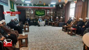 برگزاری نشست جهاد تبیین با حضور حجت الاسلام پولادی در دفتر امام جمعه شهرستان مسجدسلیمان