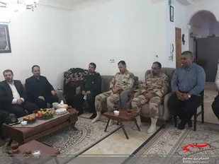 جانشین رئیس سازمان بسیج با خانواده شهیدان یزدانخواه دیدار کرد + تصاویر