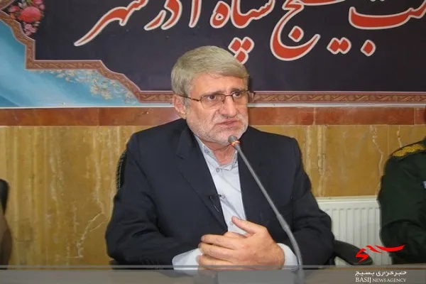 بیانیه گام دوم انقلاب مانع از شکاف بین نسل ها می شود