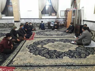 نشست بصیرتی ایام الله دهه فجر در پایگاه های حوزه بسیج محلات نجف اشرف رویان+ تصاویر