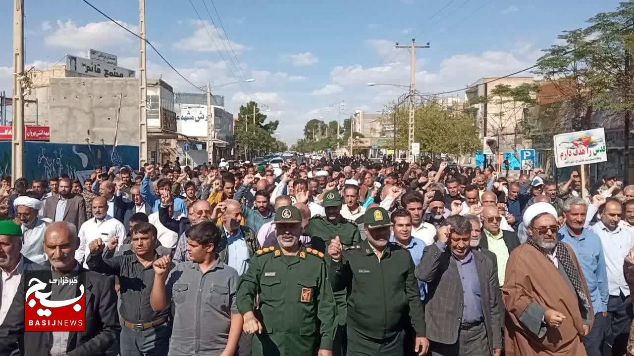 اجتماع مردمی حمایت از غزه در بردسکن/اعلام انزجار مردم و مسئولان از اسرائیل علیه نسل کشی+عکس و فیلم