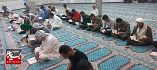 محفل اُنس با قرآن در مسجد صاحب الزمان پایگاه مقاومت بسیج میثم تمار حمیدیه برگزار شد