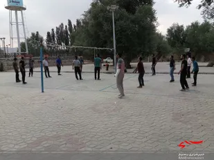 برگزاری مسابقات والیبال به مناسبت دهه کرامت در روستای دزج دهاقان