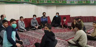 برگزاری نشست اخلاقی با نوجوانان پایگاه بسیج ثامن الائمه(ع)