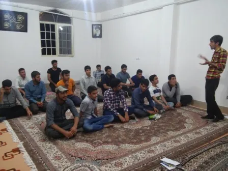 برگزاری کلاس پروش قارچ و زنبور داری در شهرستان بروجن