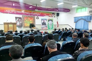 نشست روشنگری بسیجیان قروه درجزین