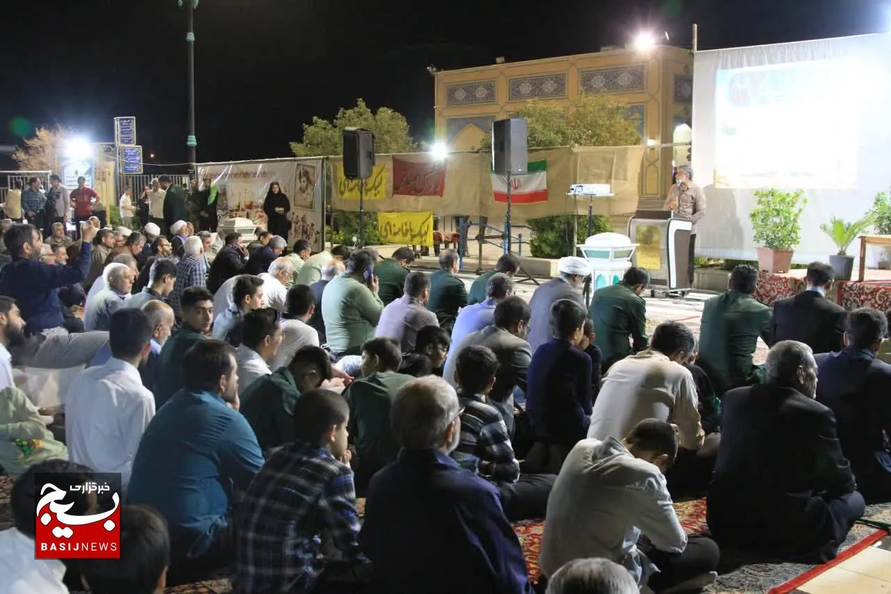 اختتامیه چهل و چهارمین دوره تابستانی انجمن قرآنی «چهل شب با چهل شهید» در کاشمر